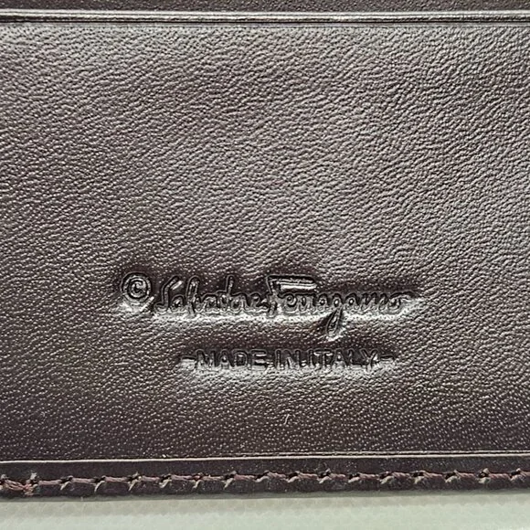 Salvatore Ferragamo Bi-Fold Mens Wallet - Picture 11 of 12